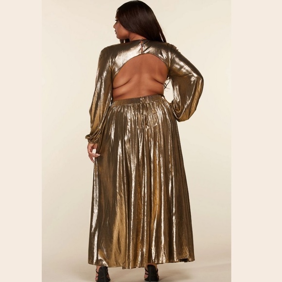 Yours Truly Cutout Dress Plus - Picture 4 of 4